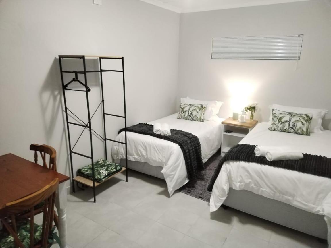 Ferienwohnung Harmonie Self Catering Wolseley Exterior foto
